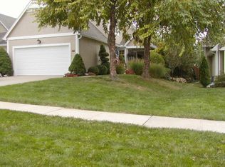 101 Spring St #B, Belton, MO 64012