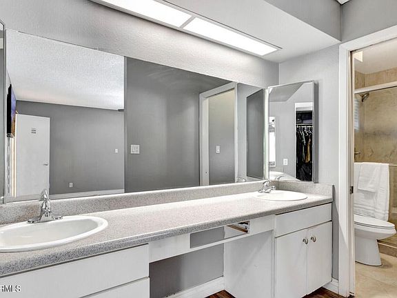 4th image of 3239 W Malapai Dr