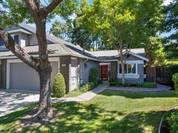 109 Blossom Ct, Danville, CA 94506