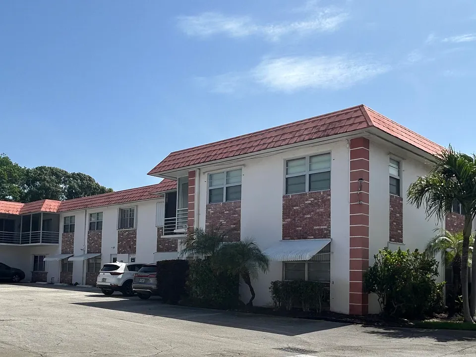 3550 NW 8th Ave #312