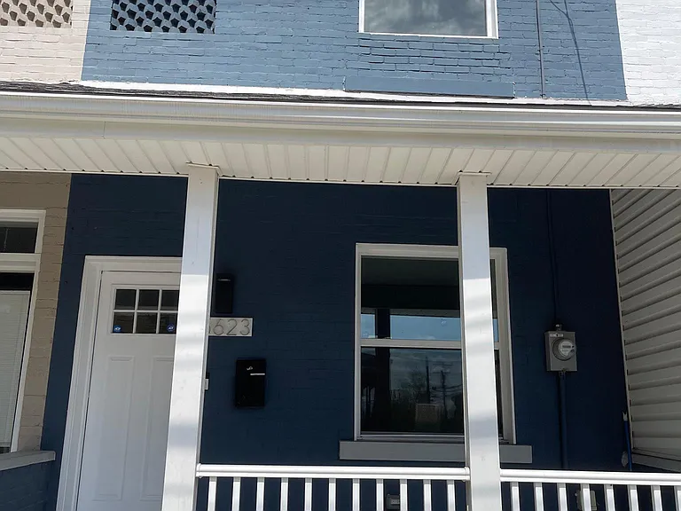 5623 Hays St — Photo 1