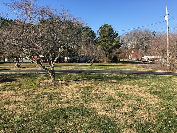 2nd image of 485 Apple Court Dr