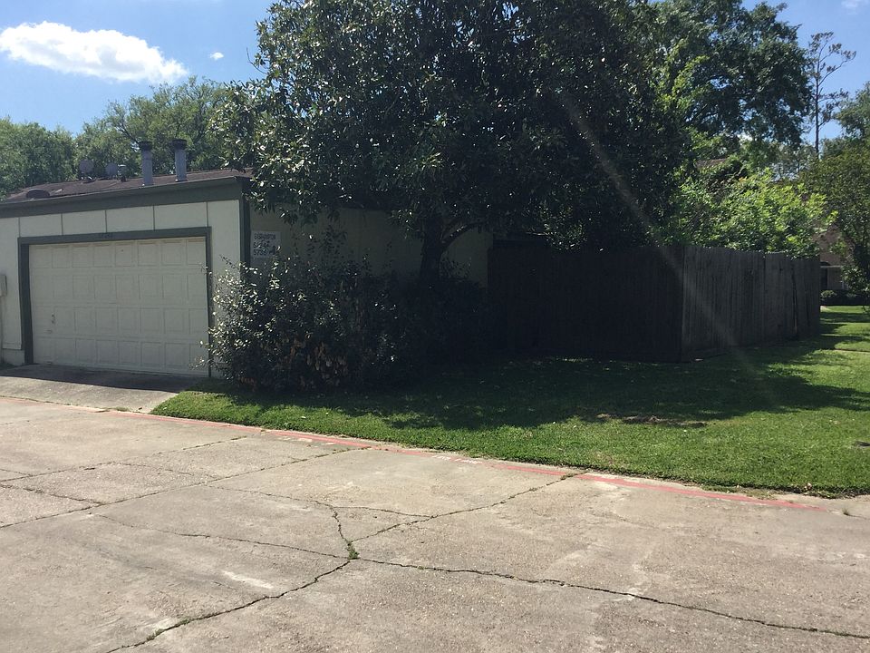 1st image of 5734 Easthampton Dr Unit A