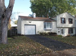 2405 Teakwood Manor Dr, Florissant, MO