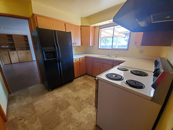 4th image of 2701 W Lincoln Ave #1/2