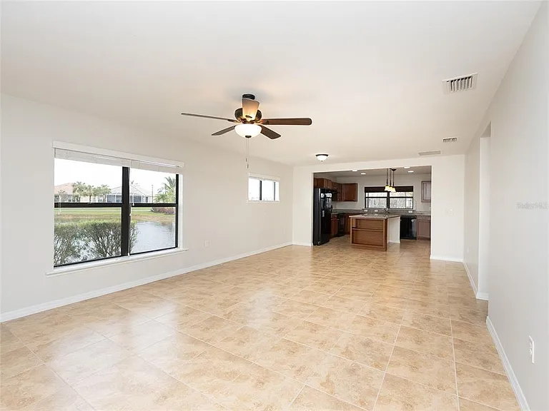19261 Isadora St — Photo 11
