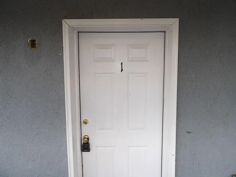 6 Dogwood Ln #1 — Photo 6