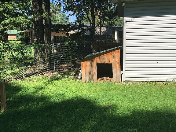 5th image of 117 Oak Dr