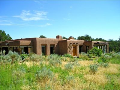 212 Ojo De La Vaca Trl, Santa Fe, NM, 87508