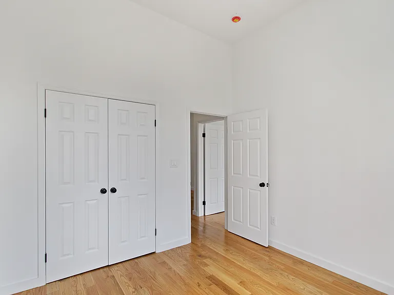 724 Marcy Ave #3 — Photo 10