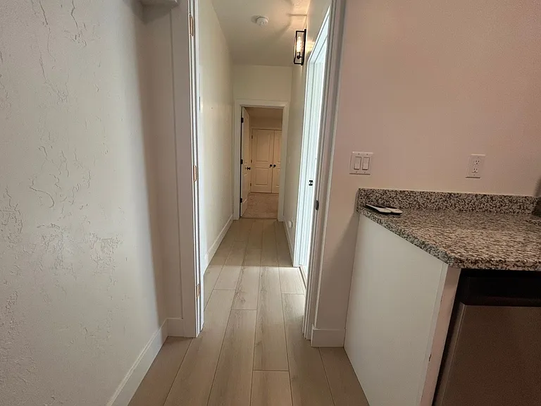 343 E Coatsville Ave — Photo 4
