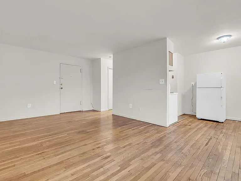 Chilton Manor — Photo 8