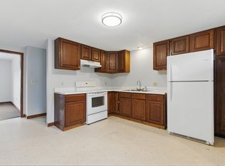 24 North St #3A, Warren, MA 01083