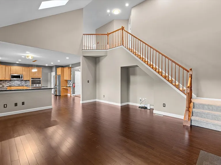 49 Equestrian Dr — Photo 14