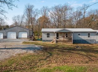 1510 Reevesville Rd, Grantsburg, IL 62943