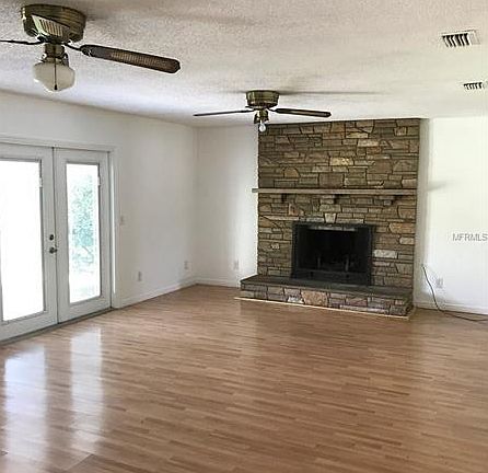 2nd image of 1703 King Phillip Dr