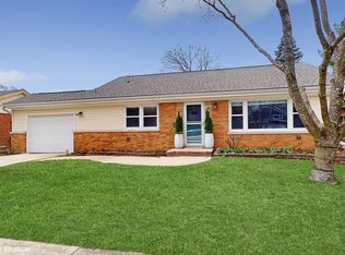144 S Patton Ave, Arlington Heights, IL