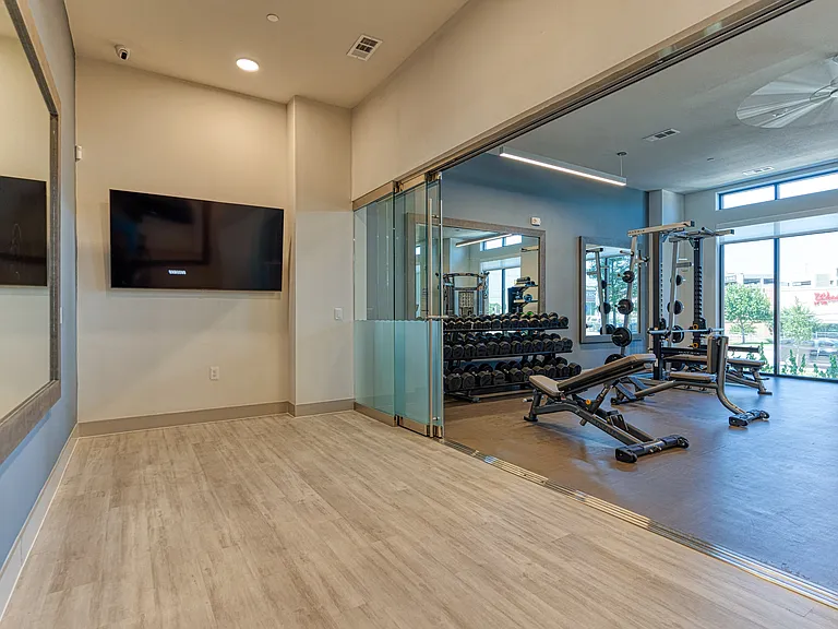 Alexan Riverside — Photo 14