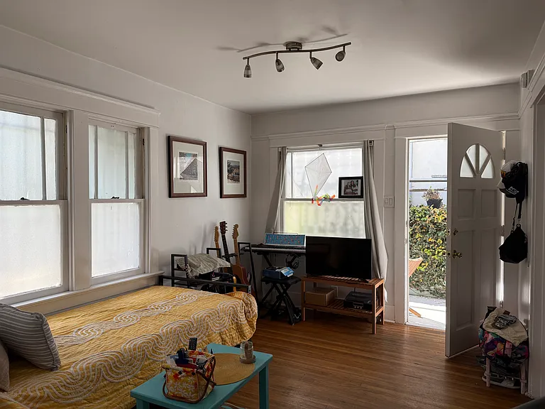 29 1/2 Paloma Ave — Photo 27