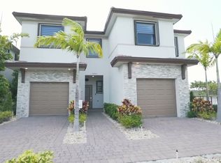 25301 SW 107th Ct, Homestead, FL 33032