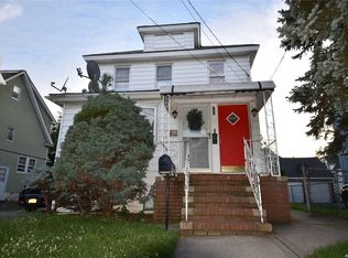 77 Bismark Ave, Valley Stream, NY 11581