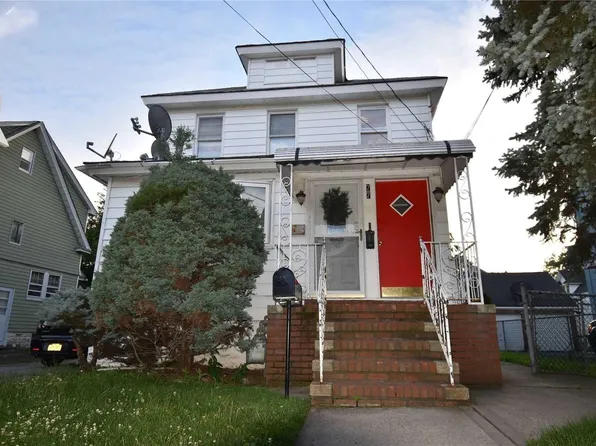 77 Bismark Avenue, Valley Stream, NY 11581