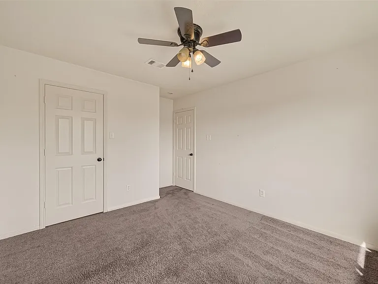 11002 Heron Nest St — Photo 32