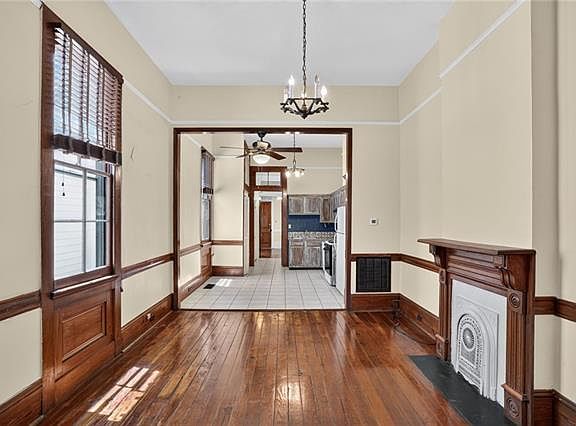 5th image of 5216 Camp St