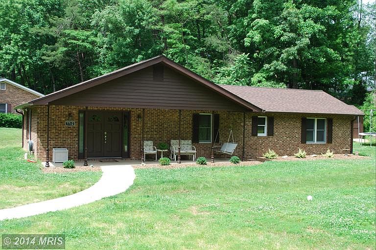 1st image of 7712 Gunston Dr