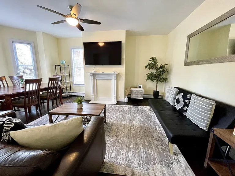 58 Bowdoin Ave #2F — Photo 21