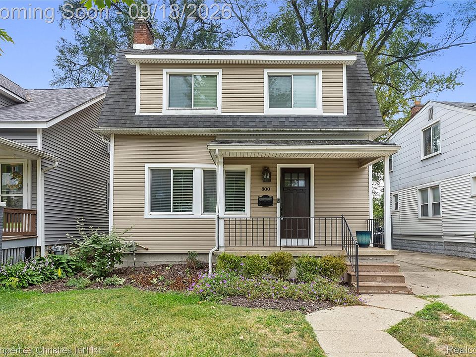 1st image of 800 Jewell St