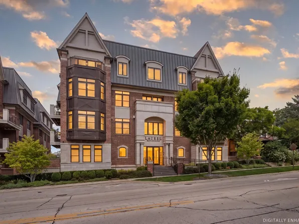 (undisclosed Address), Highland Park, IL 60035