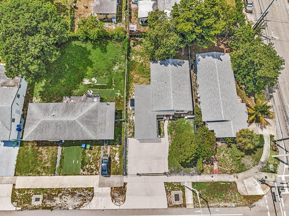 1st image of 446 NW 119TH Street