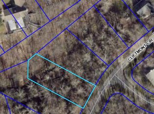 1732 Cliftmont Cir, Lawrenceburg, IN 47025