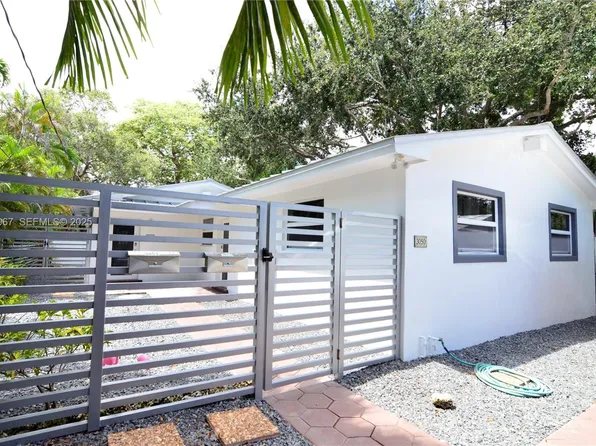 3050 Virginia St, Miami, FL 33133
