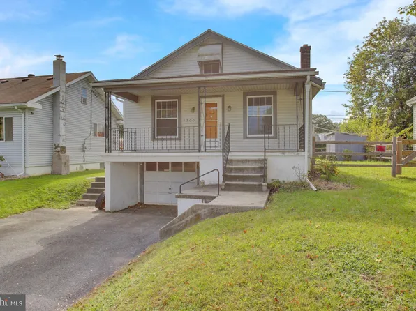1200 Railroad Rd, Dauberville, PA 19533