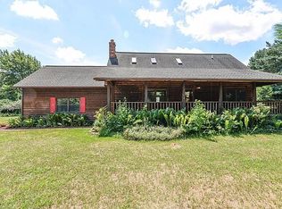 15639 Osius Rd, Chelsea, MI 48118