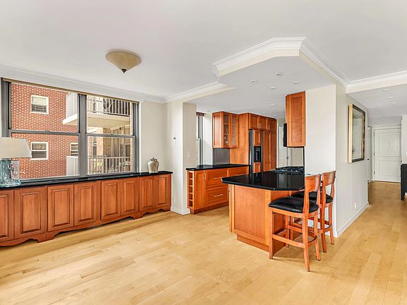 2nd image of 444 E 86th St APT 14H