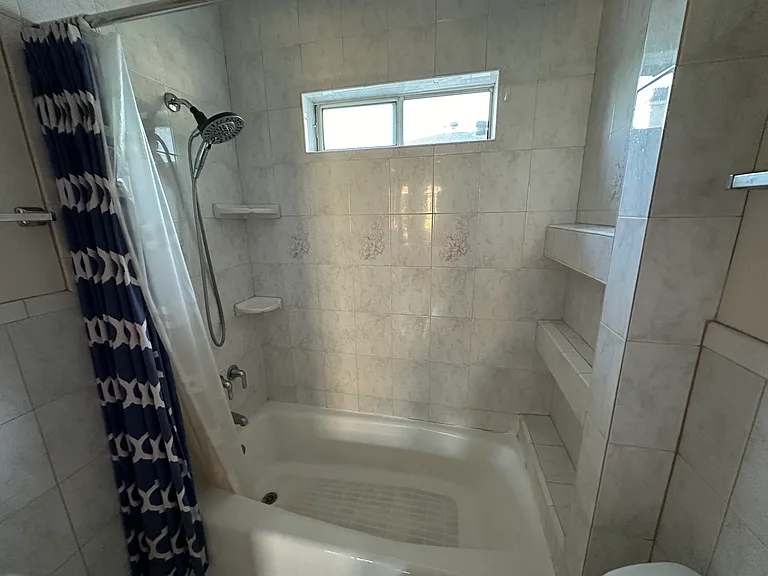 2530 Termino Ave — Photo 23