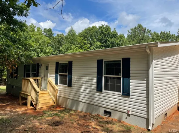 289 Falling Springs Pl, Concord, VA 24538