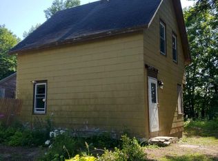 1367 Main St, Clinton, ME 04927