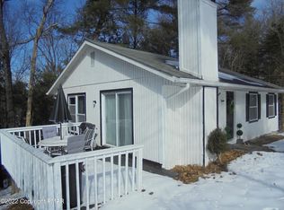 5109 Pine Ridge Rd N, East Stroudsburg, PA 18302