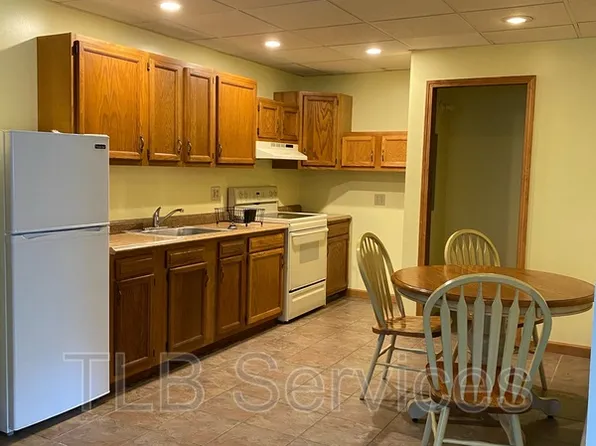 1586 Heart Lake Rd, Jermyn, PA