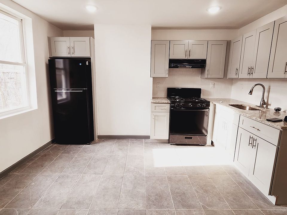 1st image of 761 Communipaw Ave #1B