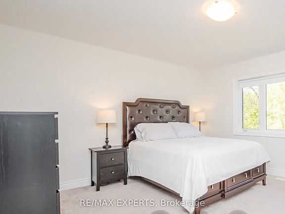 4th image of 4015 Cachet Ct