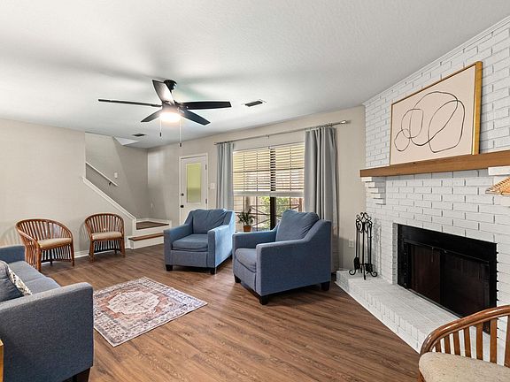 4th image of 129 Brookwood Ln