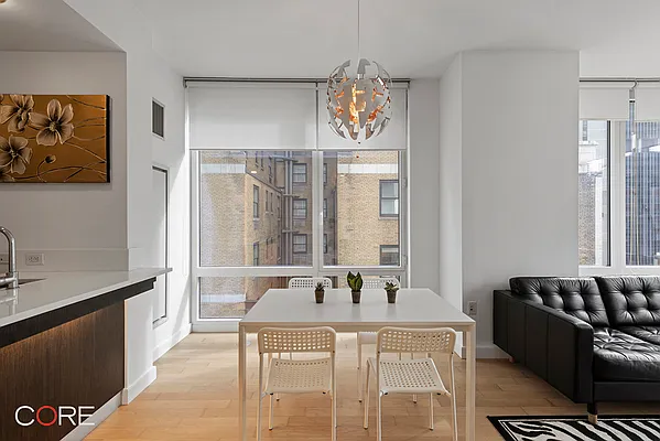 Rented by CORE | media 36