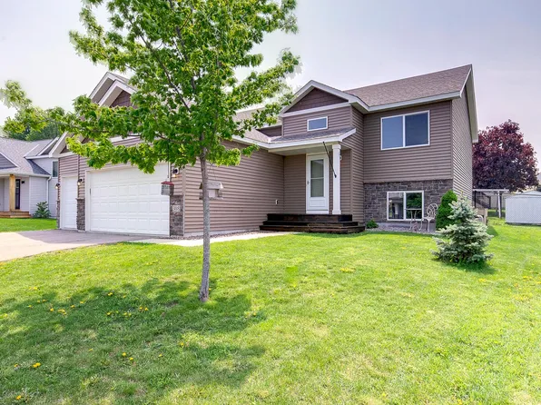 308 Art St NW, New Prague, MN 56071