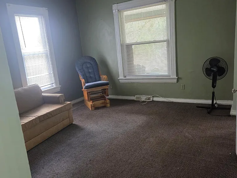 410 W Lapeer St #1 — Photo 6