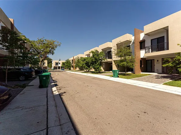 4141 N Oak Pl, Fort Lauderdale, FL 33314